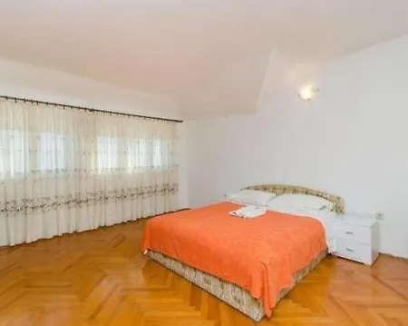Apartamento Dist Split